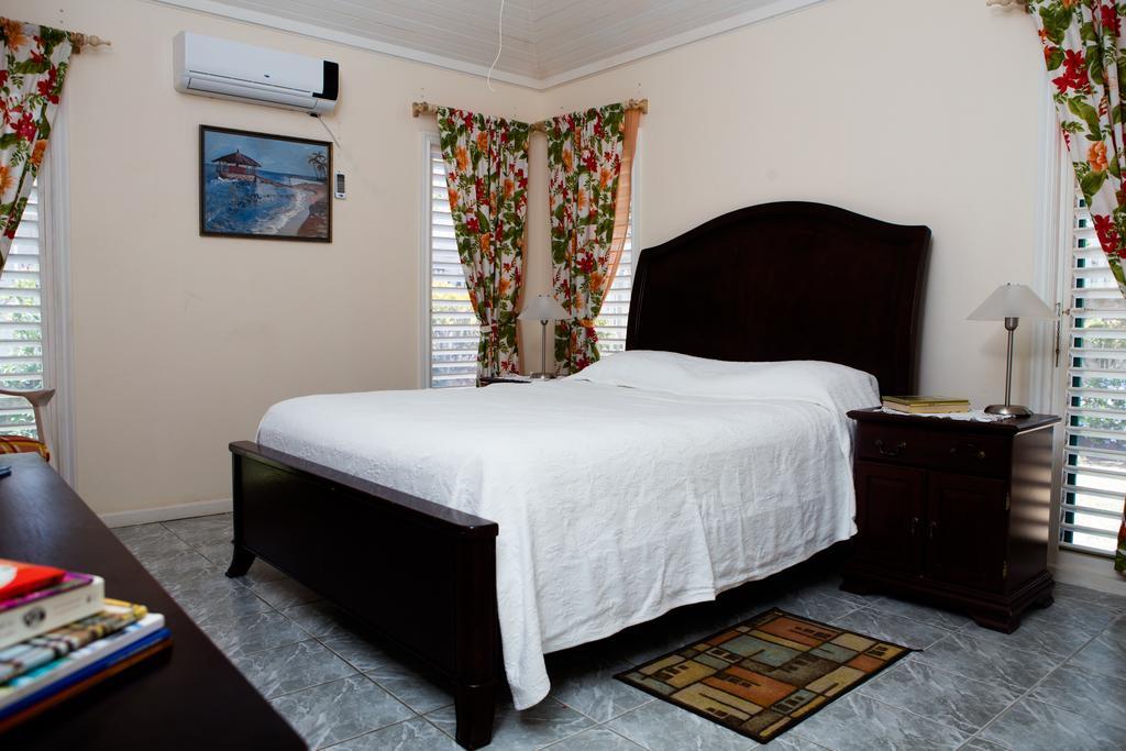 Sol Mar Villa Duncans Phòng bức ảnh